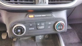 Ford Focus 2020 1.5 TDCi Business 120hp SW-thumb-13