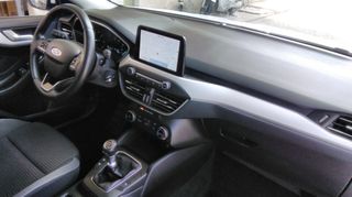 Ford Focus 2020 1.5 TDCi Business 120hp SW-thumb-10