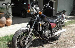 Honda VF 750 1983 Magna-thumb-3