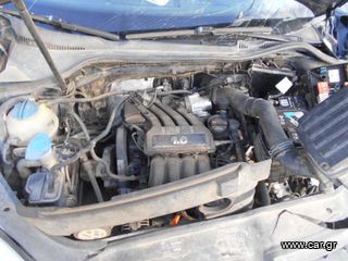 VW JETTA 06 1,6cc BSE SEDAN-thumb-5