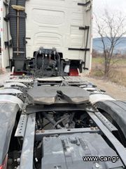 Volvo 2016 FH4-thumb-6