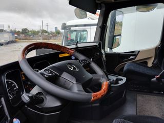 Καρότσα Κουρτίνα Mercedes-Benz 2014 Actros 1843 Euro6-thumb-27
