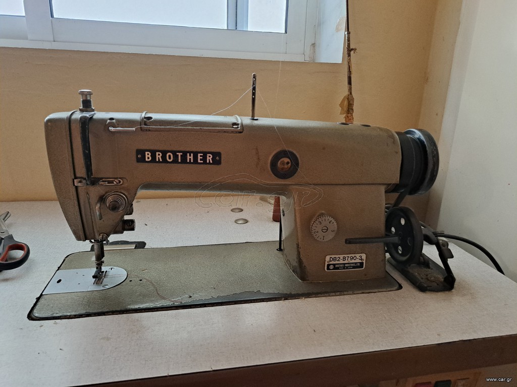 Επαγγελματική Ραπτομηχανή Brother Industries