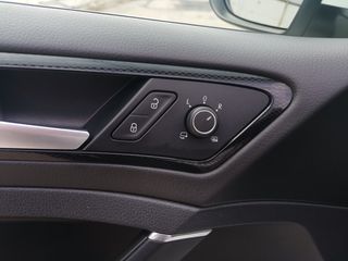 Volkswagen Golf 2016 Rline-thumb-44
