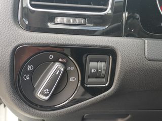 Volkswagen Golf 2016 Rline-thumb-19