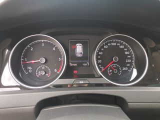Volkswagen Golf 2016 Rline-thumb-15