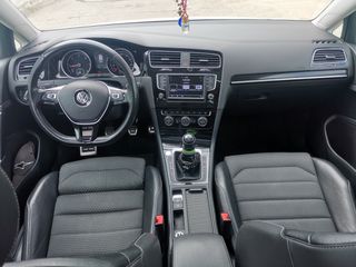 Volkswagen Golf 2016 Rline-thumb-10