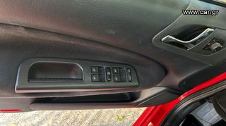 Skoda Octavia 2004-thumb-13
