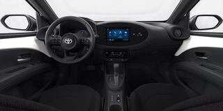 Toyota Aygo (X) 2026 1.5 HSD 116 PS X-STYLE ΛΕΥΚΟ ETOIMOΠΑΡΑΔΟΤΟ-thumb-3