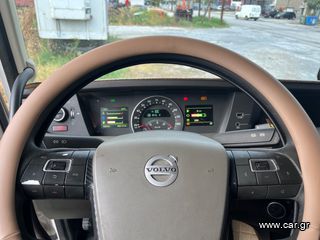 Volvo 2016 FH4-thumb-5
