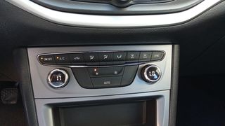 Opel Astra 2020 1.5 Diesel Edition-thumb-14
