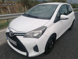 Toyota Yaris 2014-thumb-2