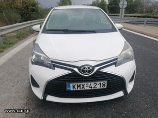 Toyota Yaris 2014-thumb-3