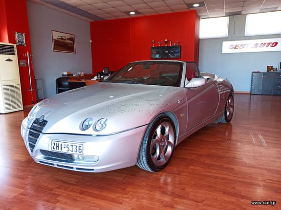 Alfa Romeo Spider '01