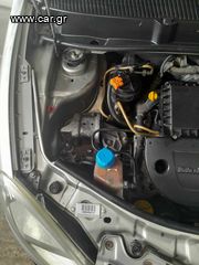 Lancia Ypsilon 2005-thumb-15