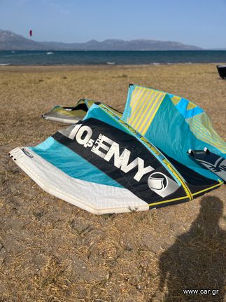 Θαλάσσια Σπόρ kitesurf '18 ENVY 10.5m2, Liquid Force