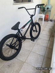 Kink BMX '22 CURB