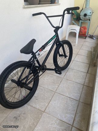 Kink BMX '22 CURB