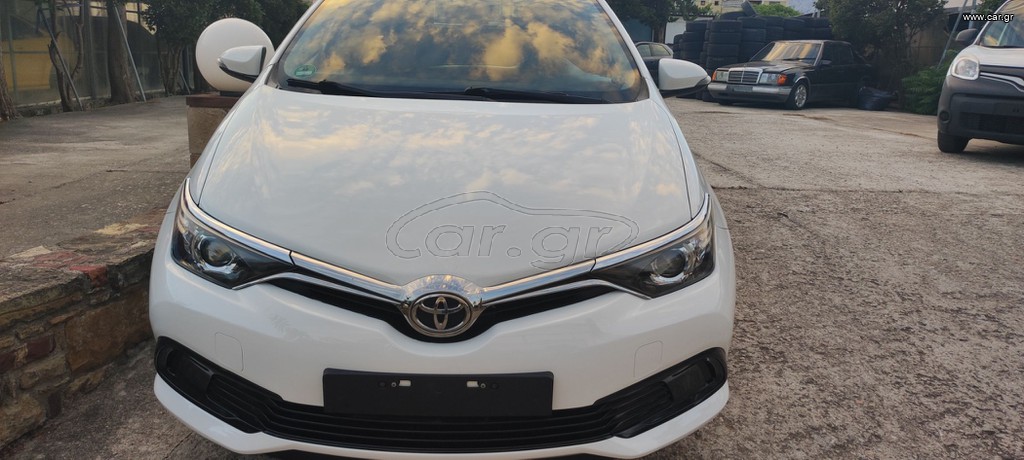 Toyota Auris 2017