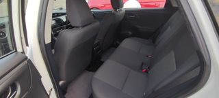Toyota Auris 2017-thumb-11