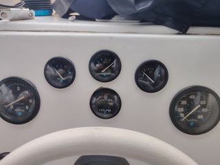 Mercury 135v6-thumb-8