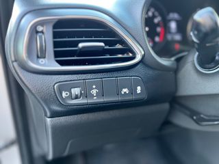 Hyundai i 30 2019 1.4 COMFORT-thumb-24