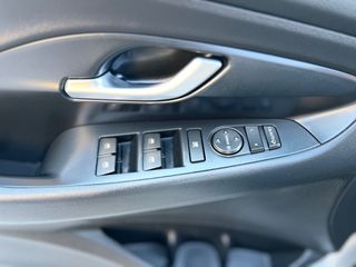 Hyundai i 30 2019 1.4 COMFORT-thumb-25