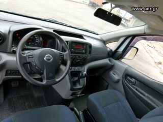 Nissan Evalia 2015-thumb-8