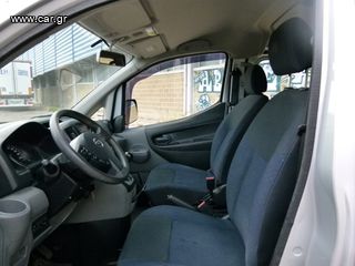 Nissan Evalia 2015-thumb-9