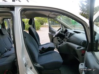Nissan Evalia 2015-thumb-14