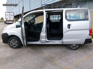 Nissan Evalia 2015-thumb-19