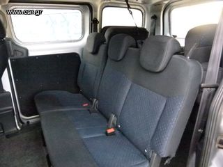 Nissan Evalia 2015-thumb-20