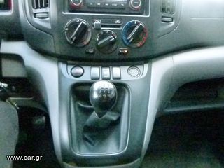 Nissan Evalia 2015-thumb-28