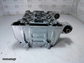 κεφαλη πληρης Honda Silverwing 600-thumb-9