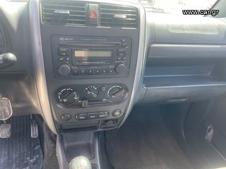 Suzuki Jimny 2010-thumb-21