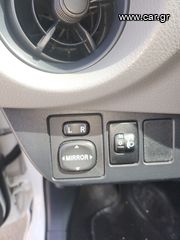 Toyota Yaris 2019 VAN 1,5 BENZINA-thumb-10
