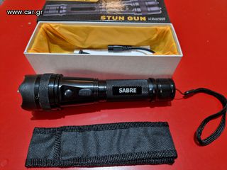 Sabre 2-in-1 Stun Gun S-1012 με 0.76 Microcoulombs (μC) & Φακό  Συσκευές Ηλεκτρικής Εκκένωσης - Stun Guns