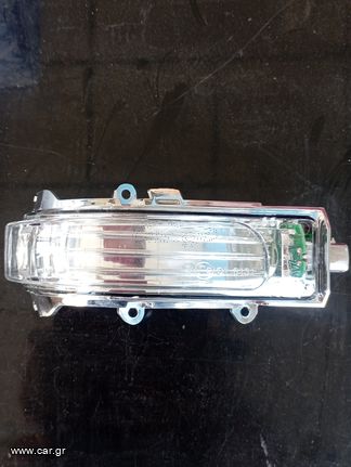 ΦΛΑΣ ΠΛΑΙΝΟ ΚΑΘΡΕΦΤΗ LED ΔΕ  TOYOTA AURIS 10-12