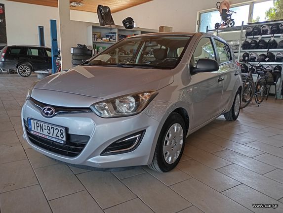 Hyundai i 20 '15 1.4 CRDI STYLE DIESEL 01/2015 FACELIFT 6-TAXYTO