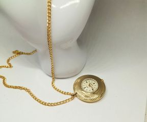 Vintage 80s “Chaika” Κουρδιστό Ρολόι Κρεμαστό με Αλυσίδα Λαιμού Επίχρυση (Ε) Α9556 ΤΙΜΗ 135 ΕΥΡΩ