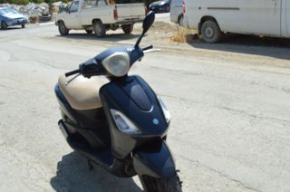 Piaggio FLY 50 4T 2013 ΤΕΤΡΑΧΡΟΝΟ,,,ΠΡΟΣΕΓΜΕΝΟΑΠΟ, ΣΕΡΒΗΣ-thumb-9