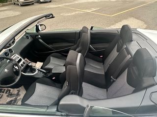 Peugeot 308 2010 CC-thumb-20