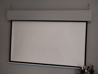 Projector HD μαζι με οθόνη προβολής-thumb-1