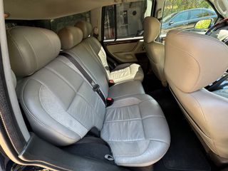 Jeep Grand Cherokee 2004 OVERLAND-thumb-9