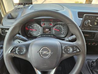 Κλούβα Opel 2020 Combo L2-thumb-22