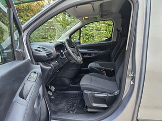 Κλούβα Opel 2020 Combo L2-thumb-50