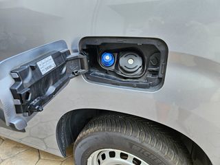 Κλούβα Opel 2020 Combo L2-thumb-16