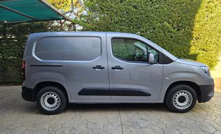 Κλούβα Opel 2020 Combo L2-thumb-1