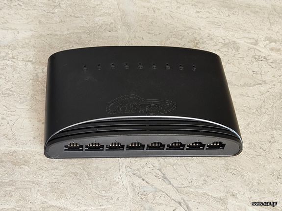 Switch D-Link DGS-1008D 8-Port 10/100/1000 Mbps (DGS-1008D)