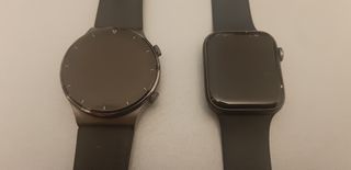 Apple watch SE 2023 44mm και Huawei GT2 PRO Sport